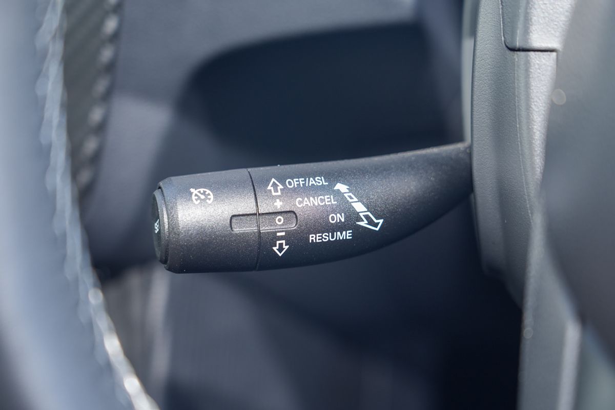 2024 MG ZS Excite AZS1