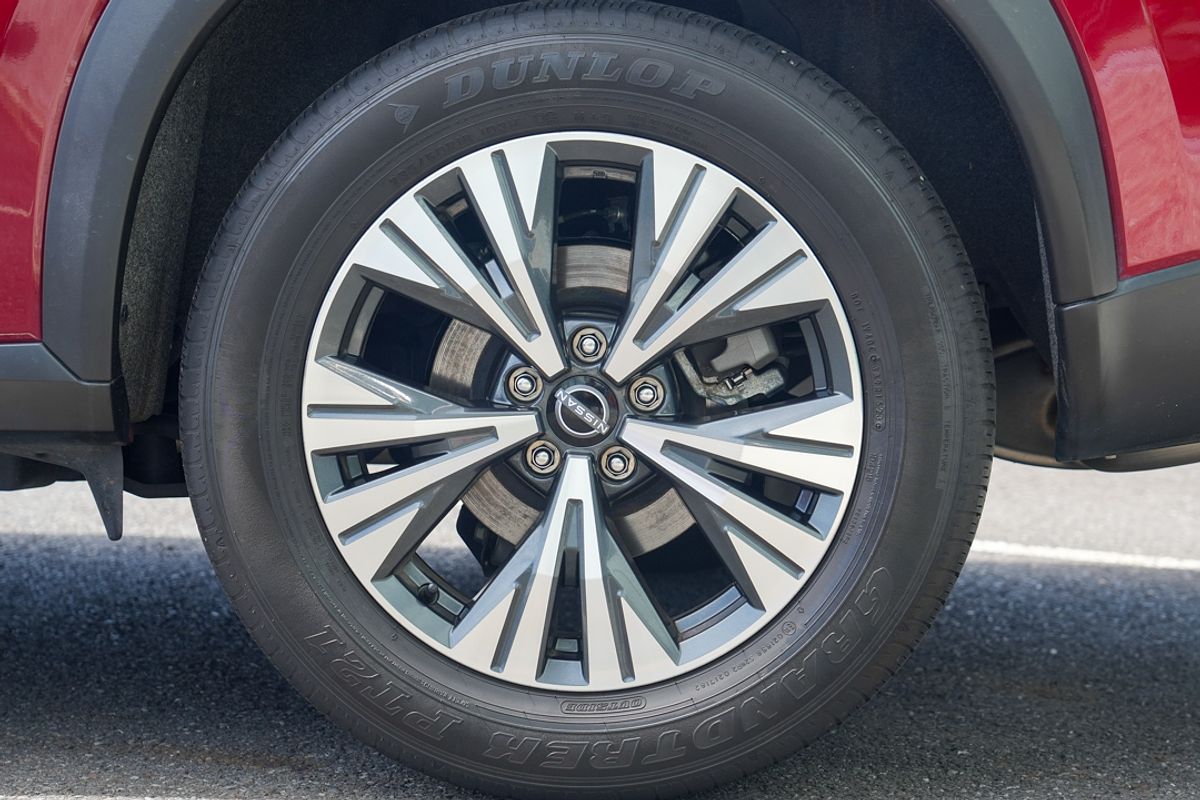 2023 Nissan X-TRAIL ST-L T33