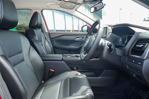 2023 Nissan X-TRAIL ST-L T33