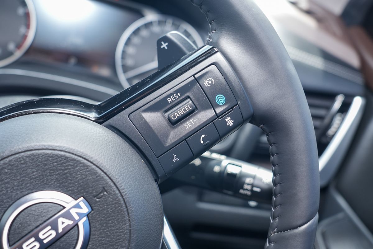 2023 Nissan X-TRAIL ST-L T33