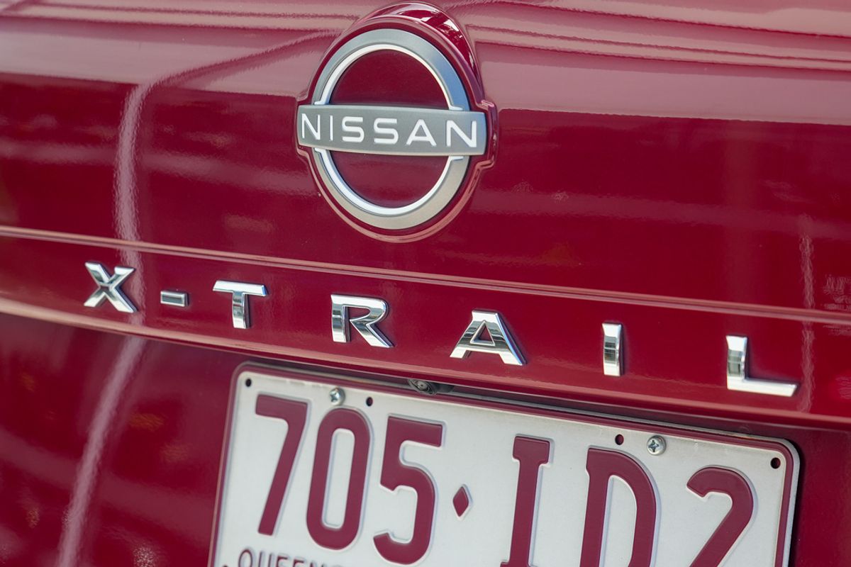 2023 Nissan X-TRAIL ST-L T33