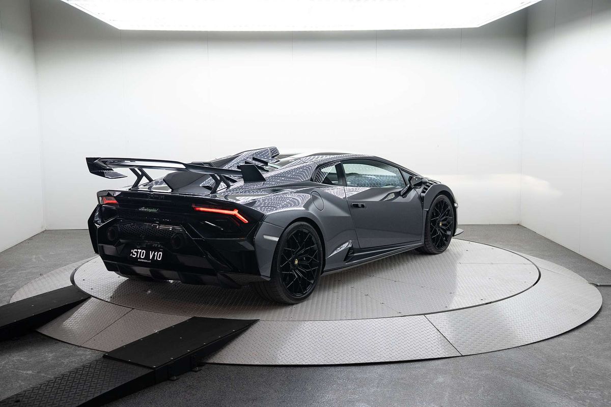 2023 Lamborghini Huracan EVO 724
