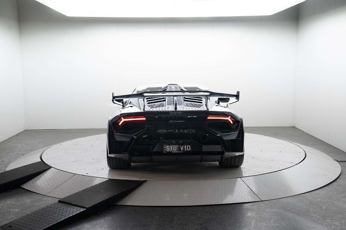 2023 Lamborghini Huracan EVO 724