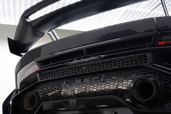 2023 Lamborghini Huracan EVO 724