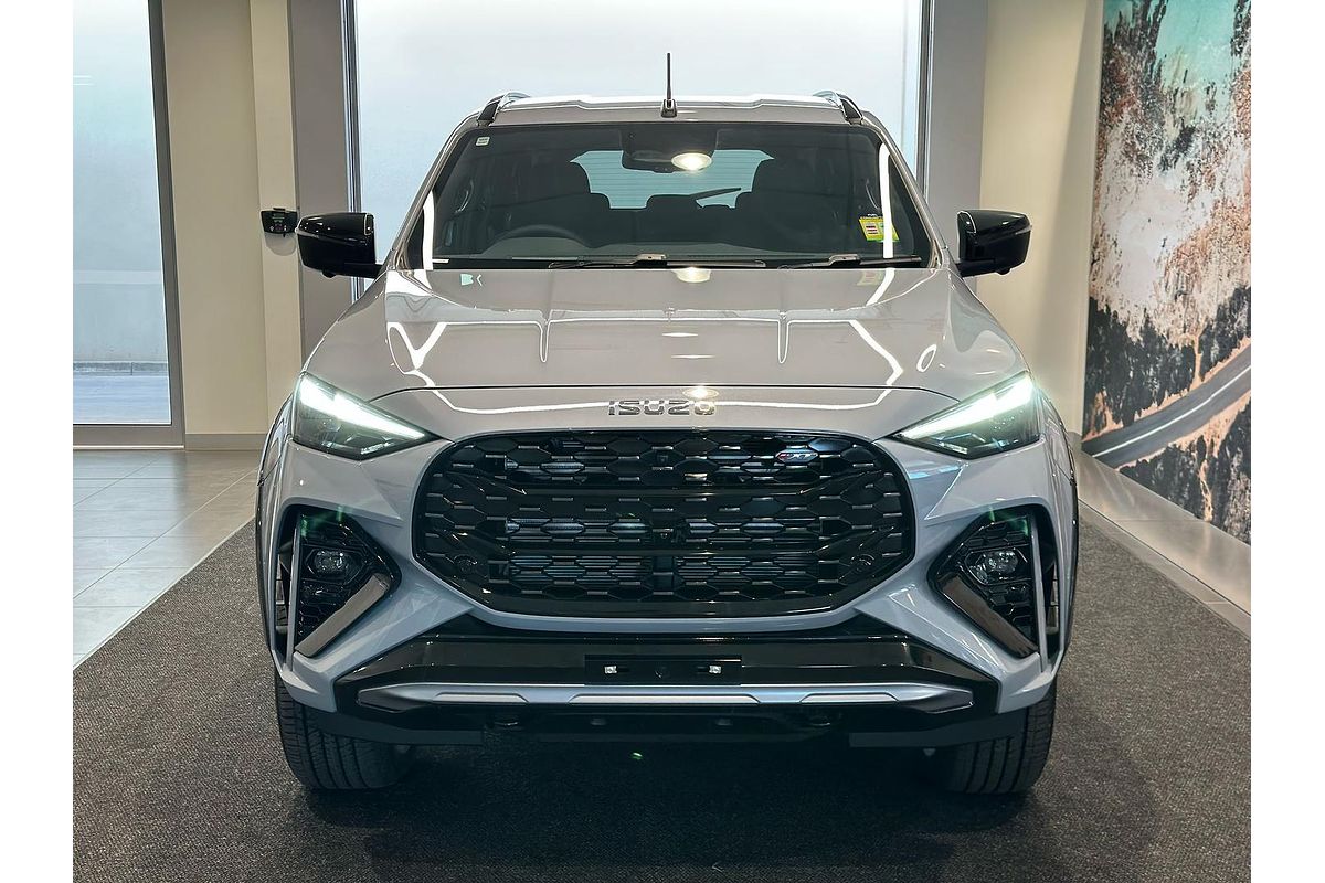2025 Isuzu MU-X X-TERRAIN