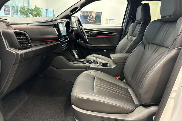 2025 Isuzu MU-X X-TERRAIN