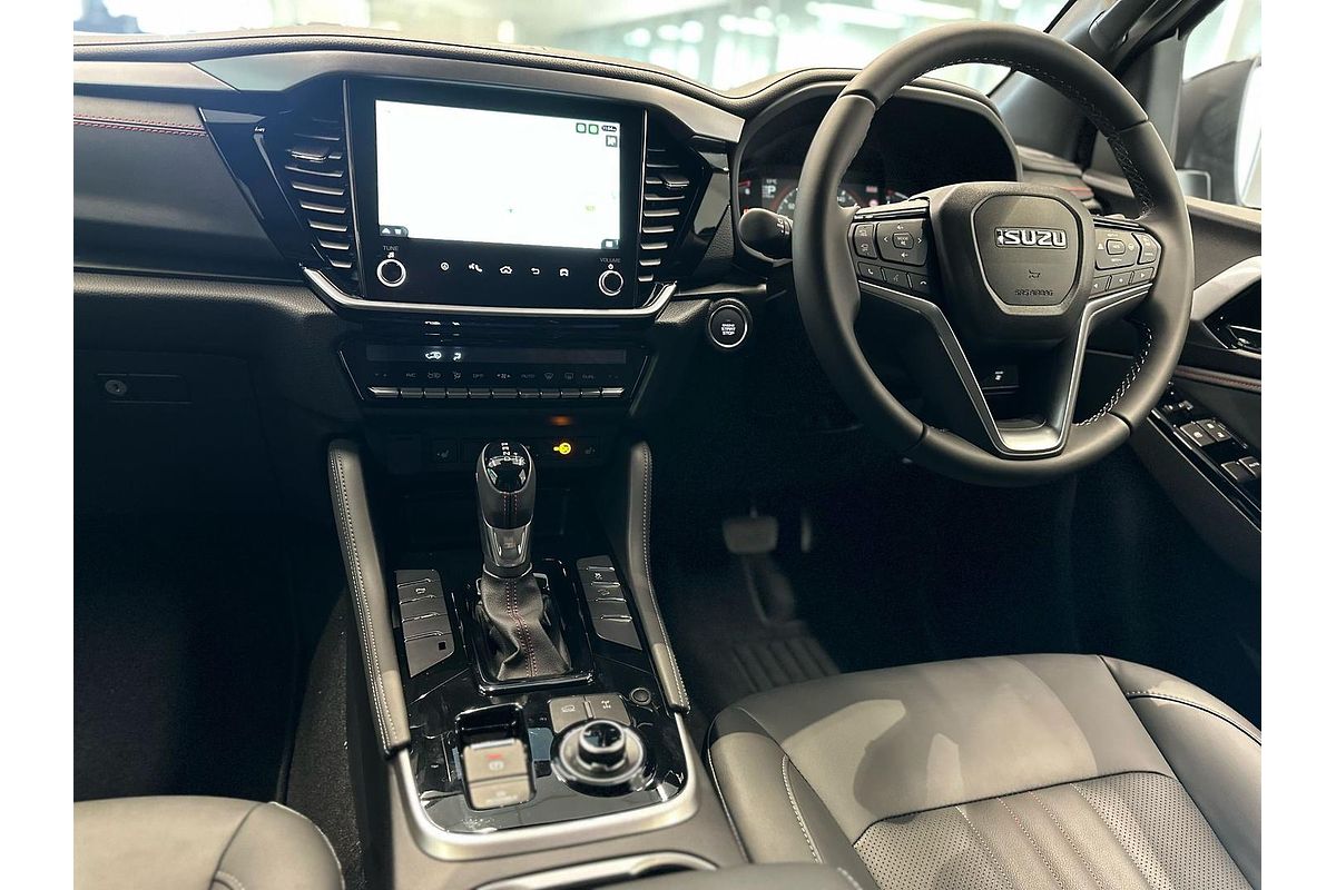 2025 Isuzu MU-X X-TERRAIN