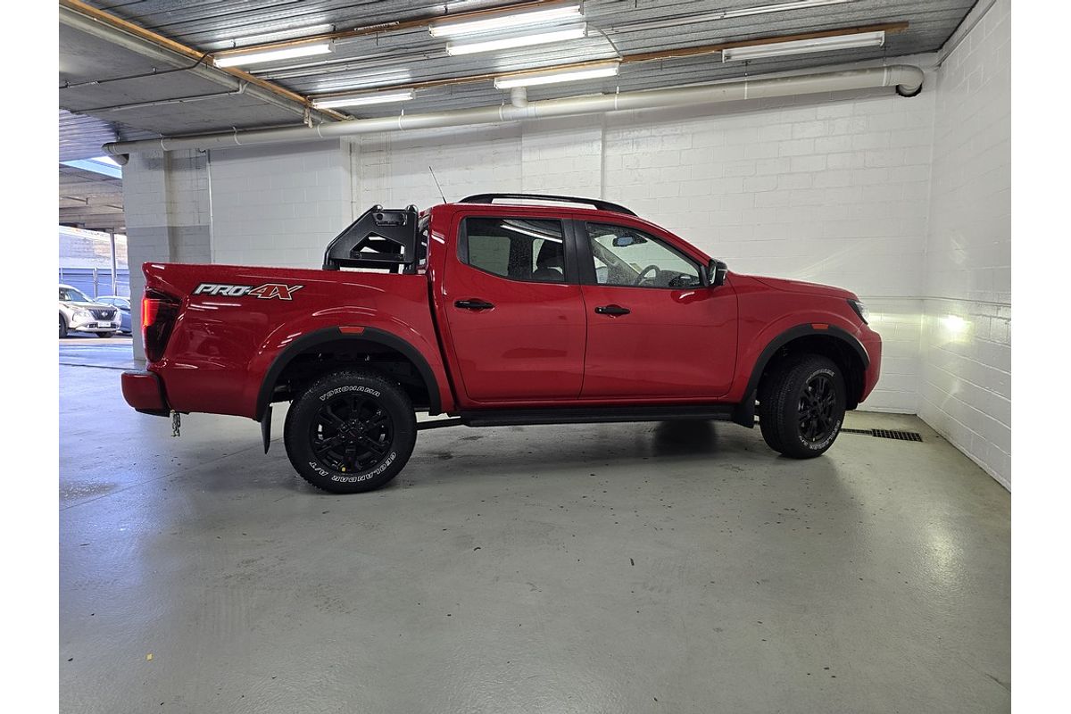 2025 Nissan Navara PRO-4X D23 4X4