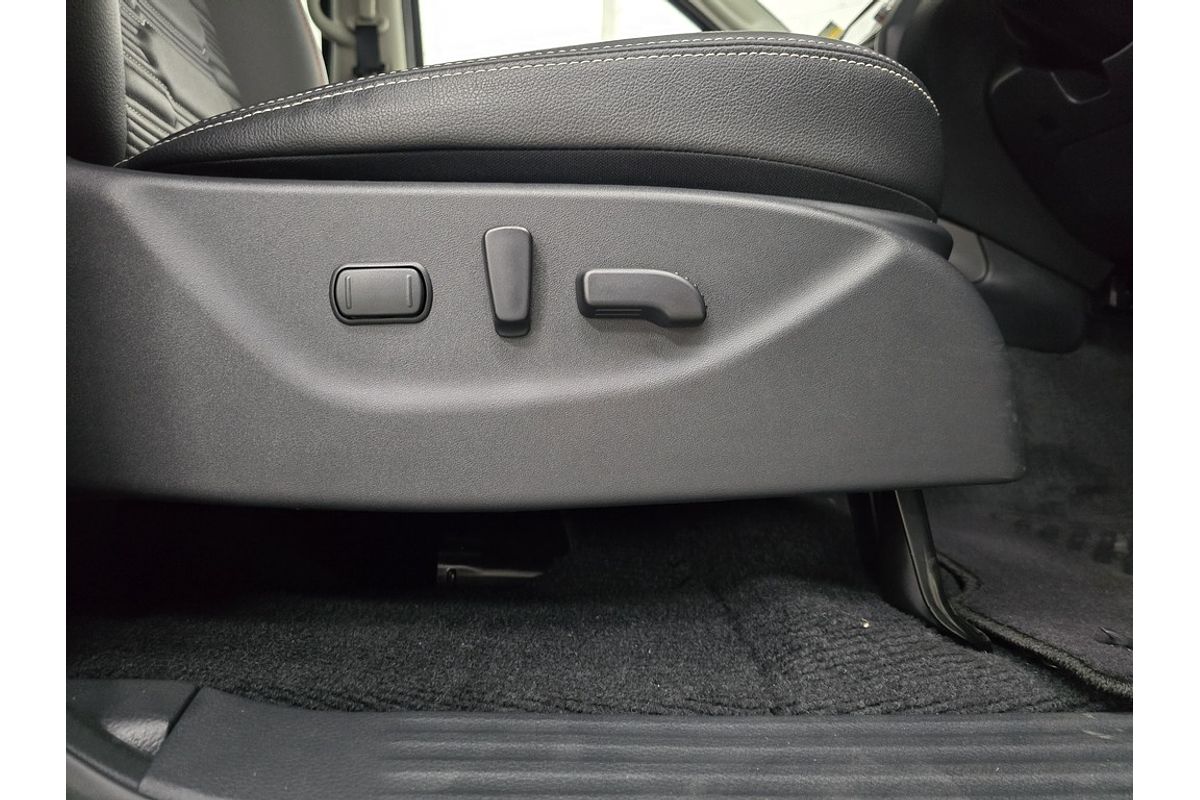 2025 Nissan Navara PRO-4X D23 4X4