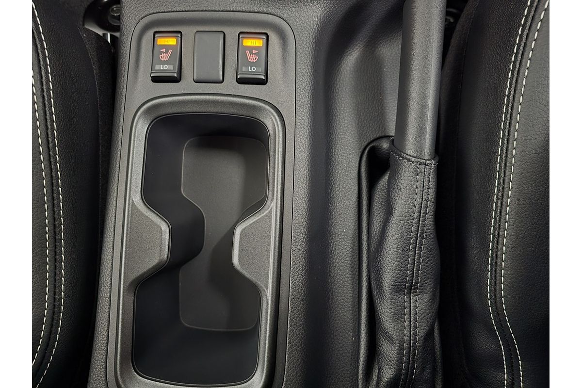 2025 Nissan Navara PRO-4X D23 4X4