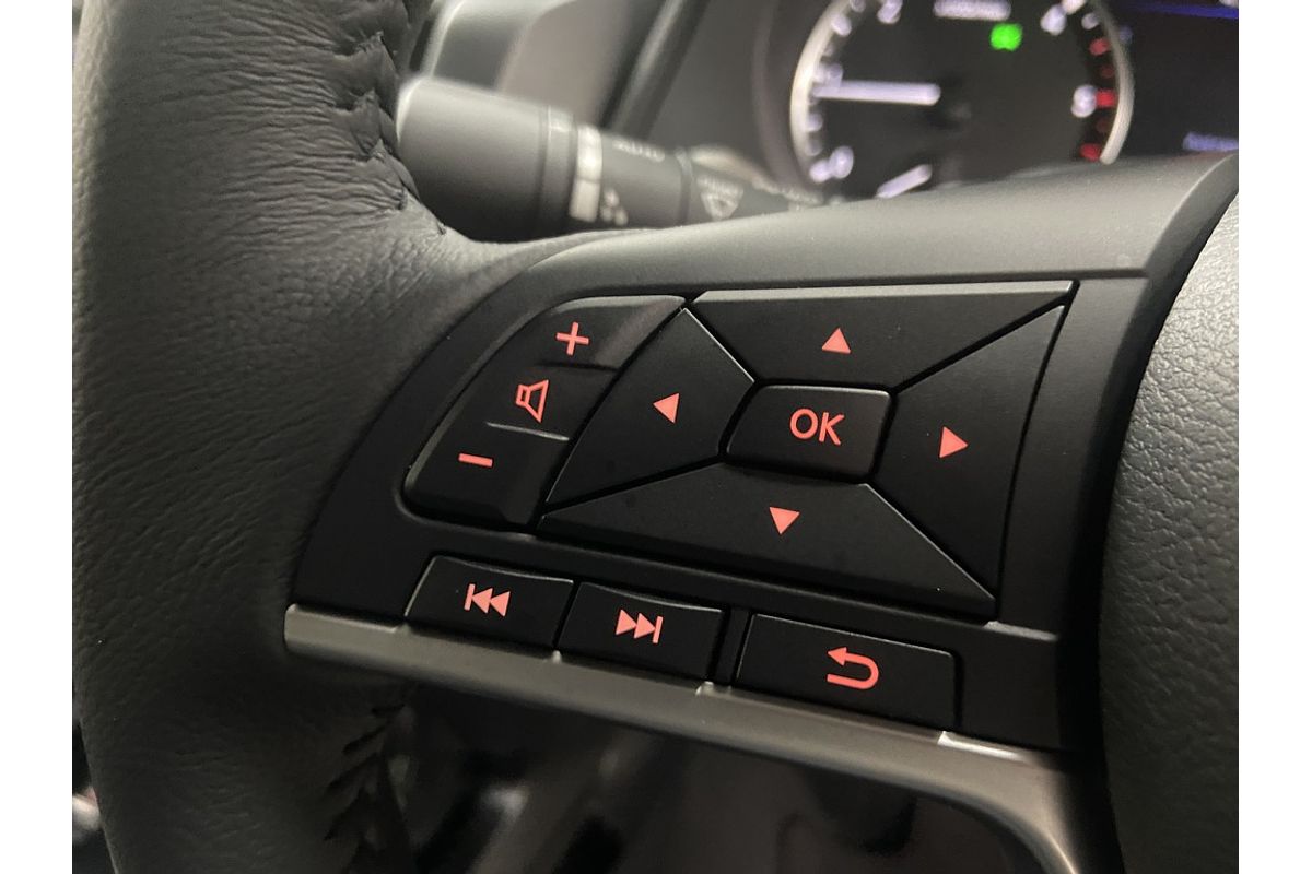 2025 Nissan Navara PRO-4X D23 4X4