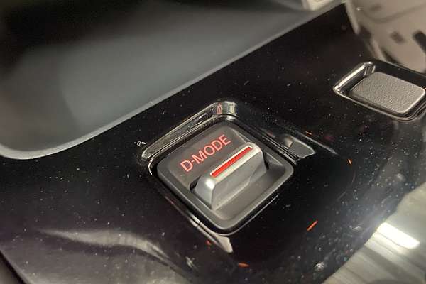 2025 Nissan Navara PRO-4X D23 4X4