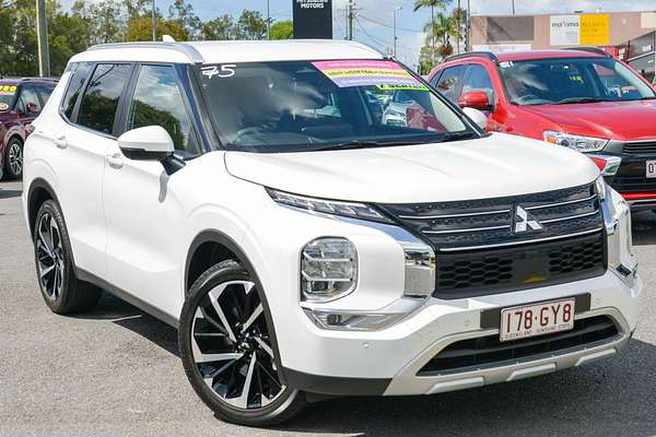 2023 Mitsubishi Outlander Aspire ZM