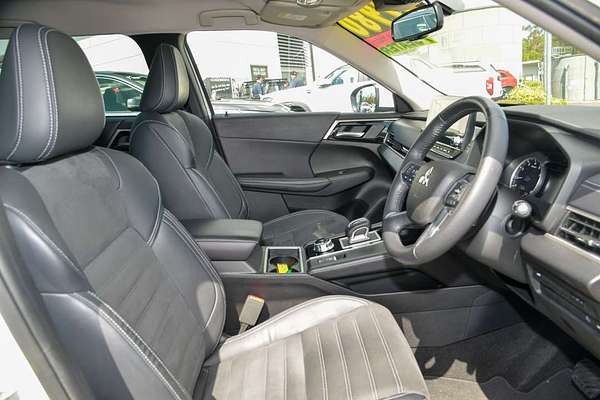 2023 Mitsubishi Outlander Aspire ZM