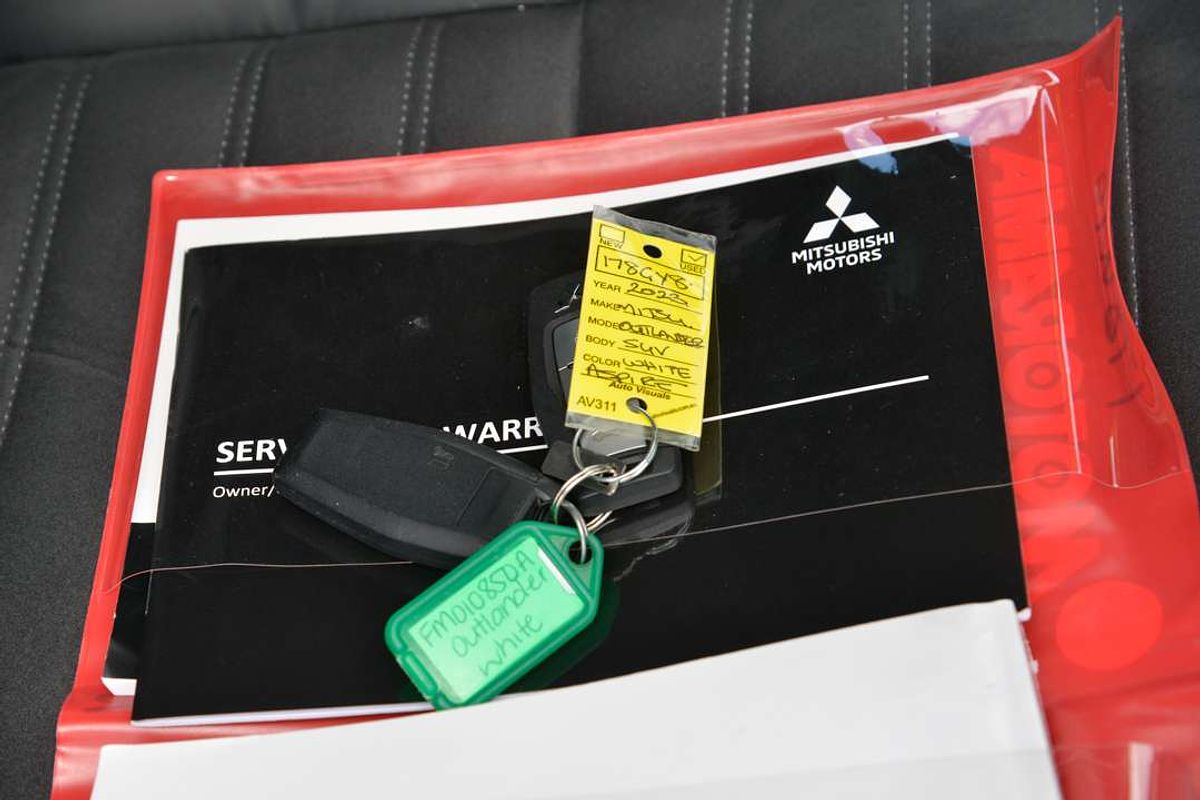 2023 Mitsubishi Outlander Aspire ZM