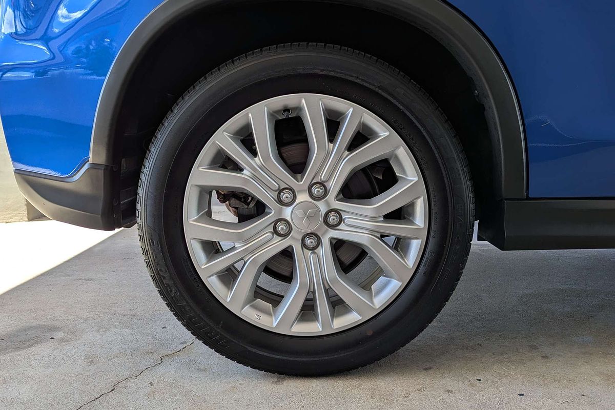 2022 Mitsubishi ASX ES XD