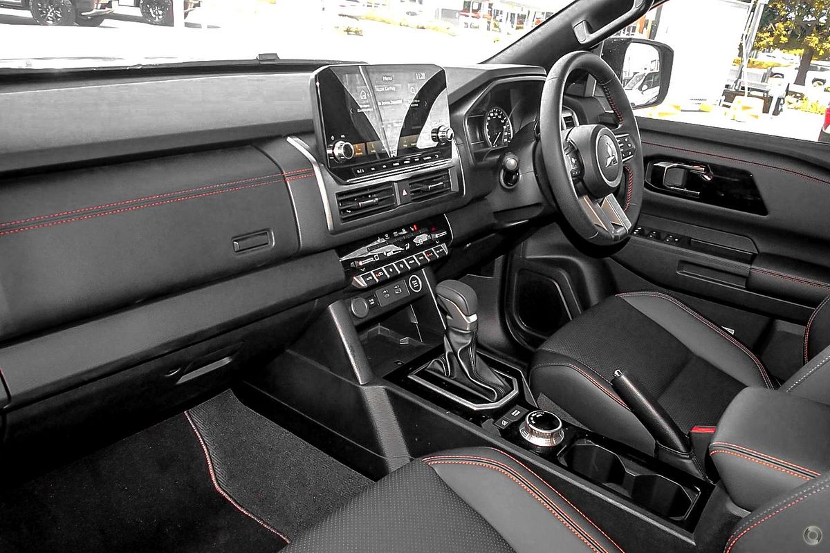 2025 Mitsubishi Triton GSR MV 4X4