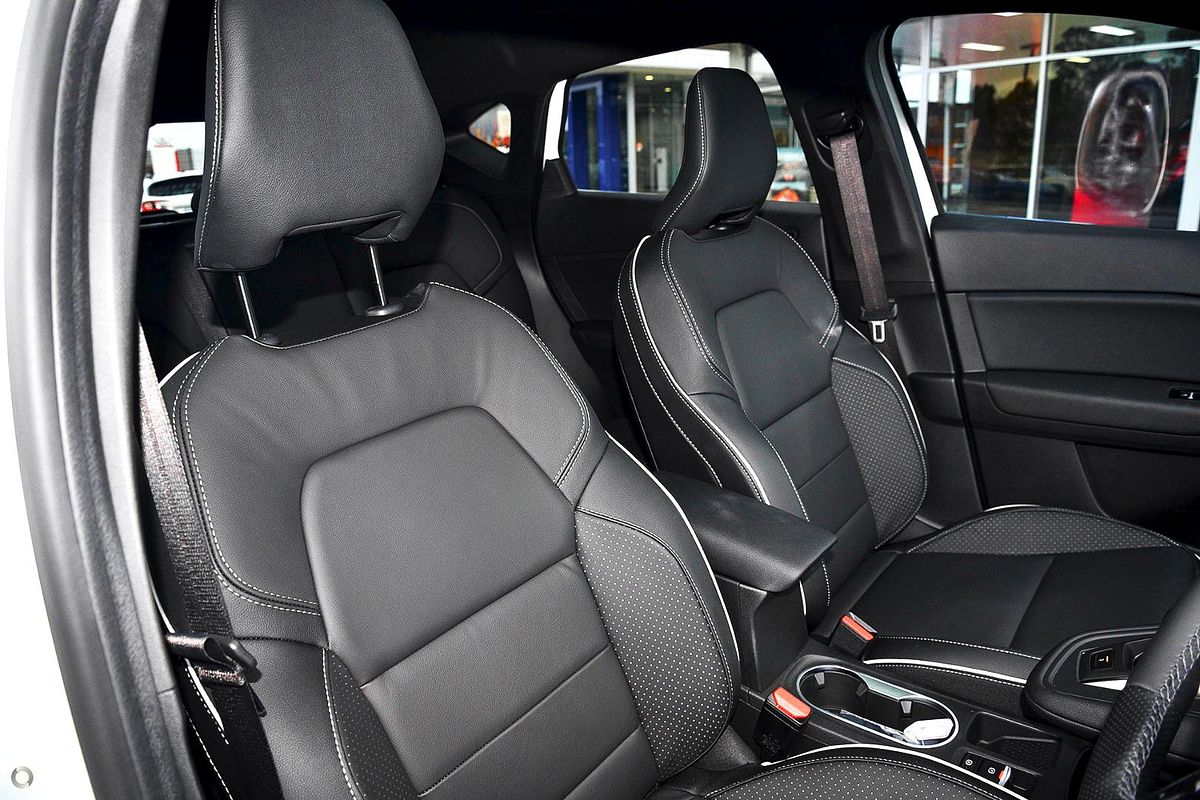 2025 Mitsubishi ASX Exceed XE