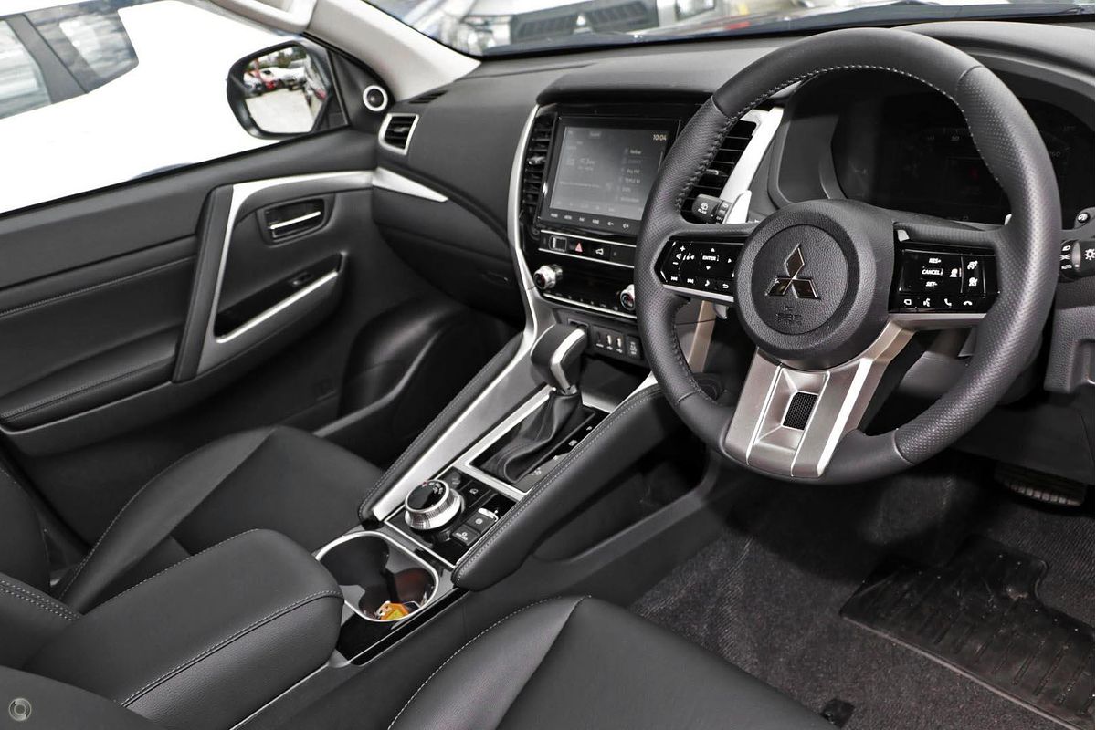 2025 Mitsubishi Pajero Sport Exceed QG