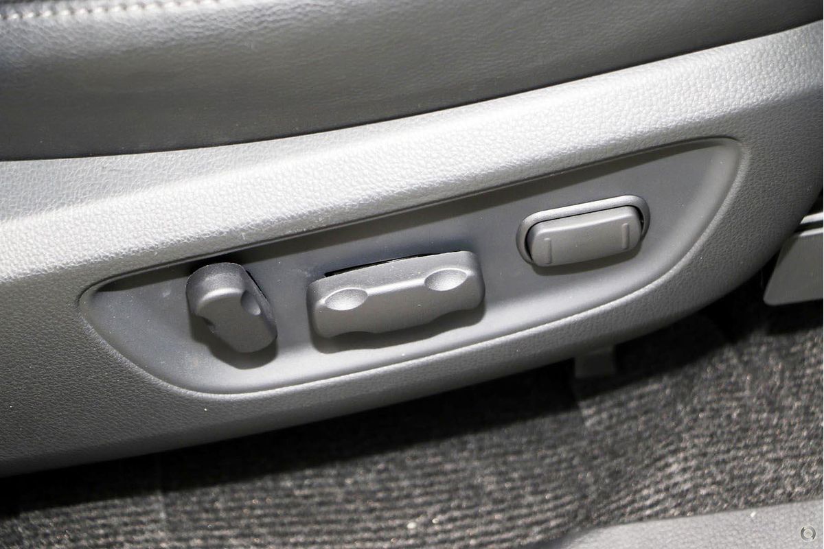 2025 Mitsubishi Pajero Sport Exceed QG