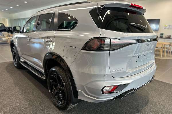 2025 Isuzu MU-X X-TERRAIN