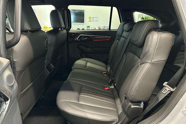 2025 Isuzu MU-X X-TERRAIN