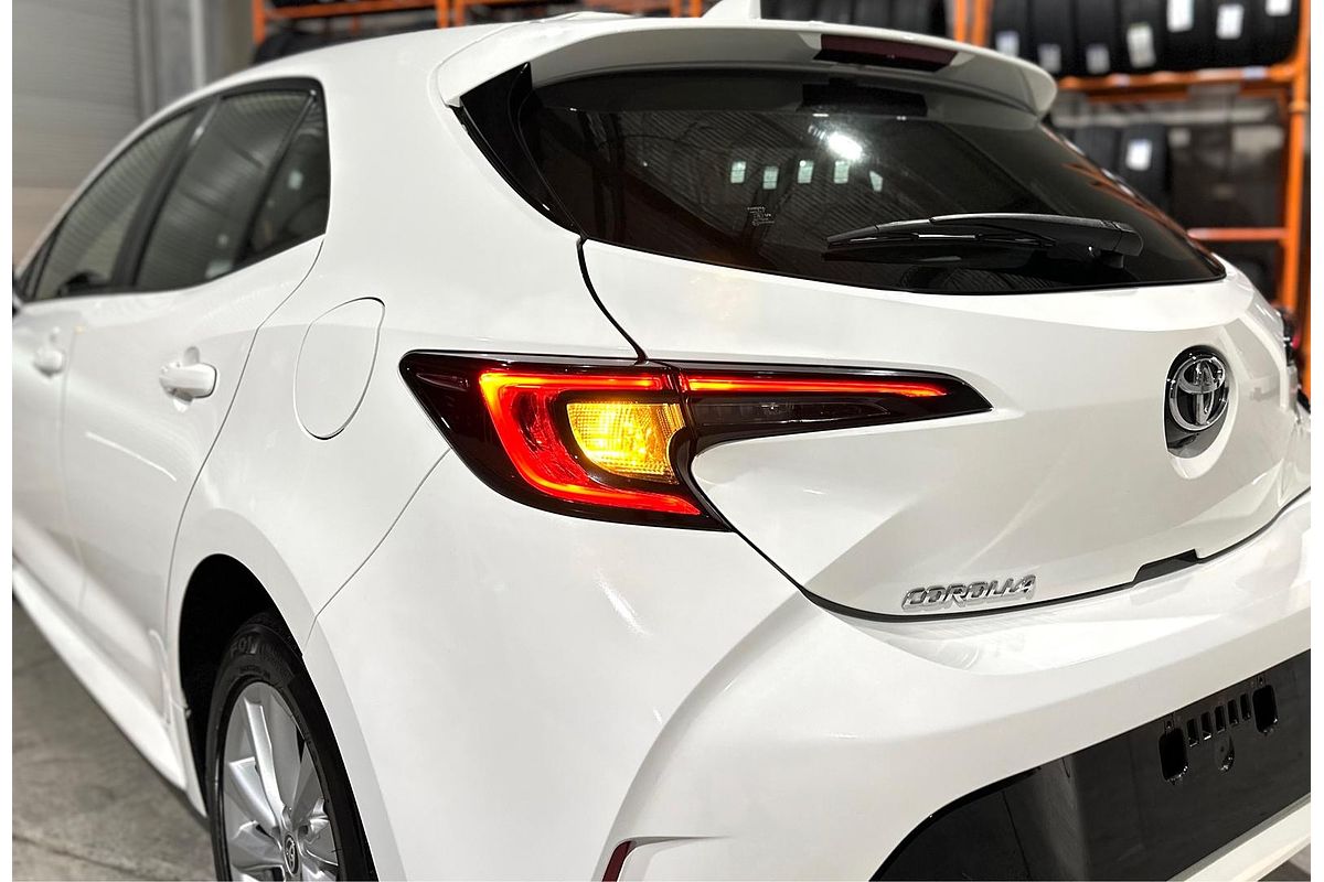 2022 Toyota Corolla Ascent Sport MZEA12R