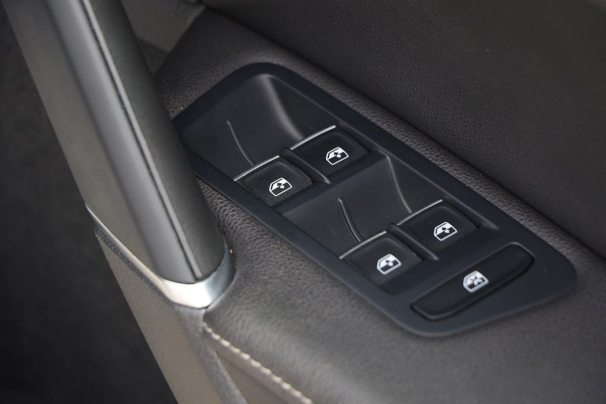 2020 Volkswagen Golf 110TSI Highline 7.5