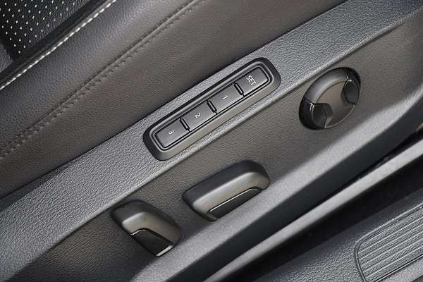 2020 Volkswagen Golf 110TSI Highline 7.5