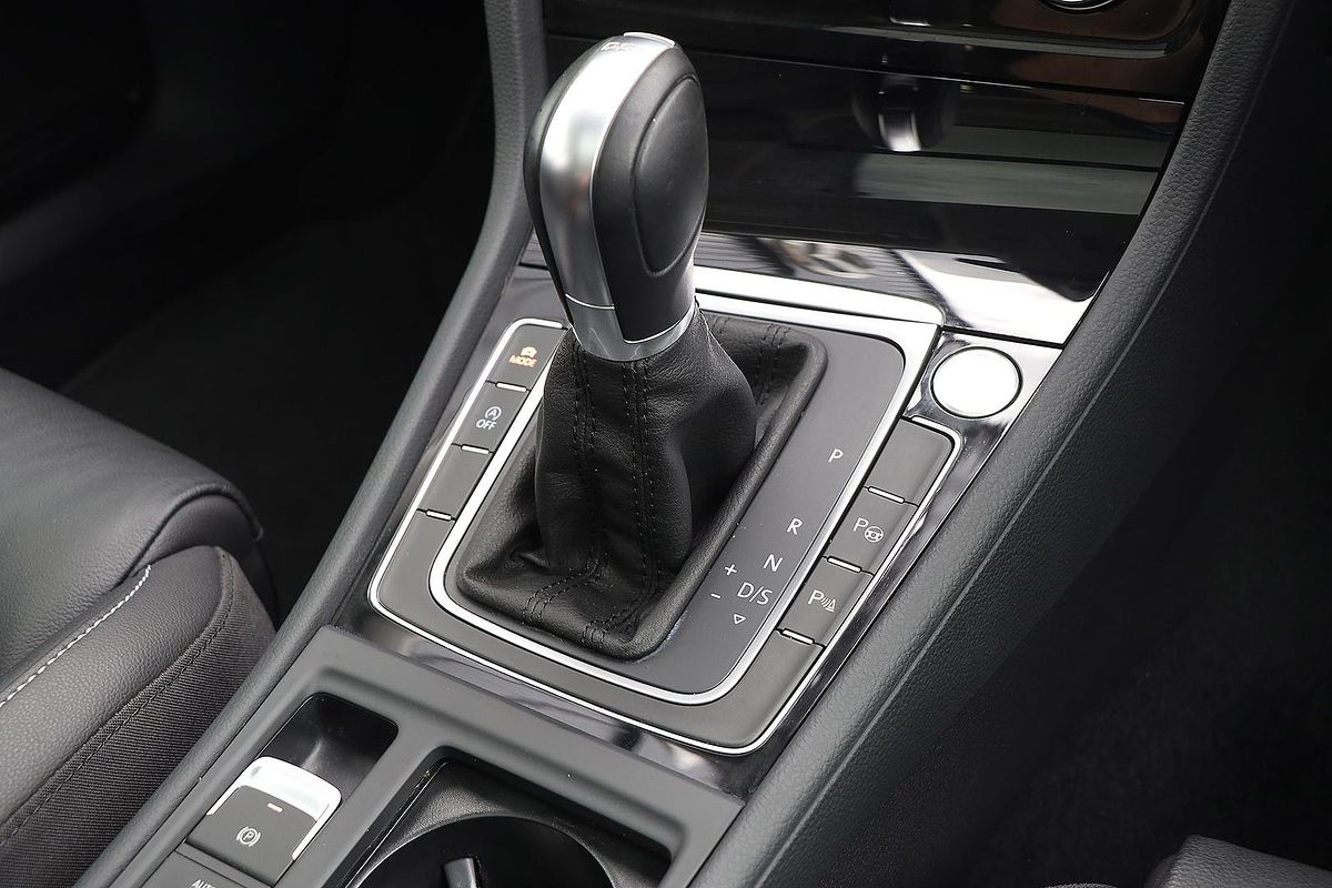 2020 Volkswagen Golf 110TSI Highline 7.5