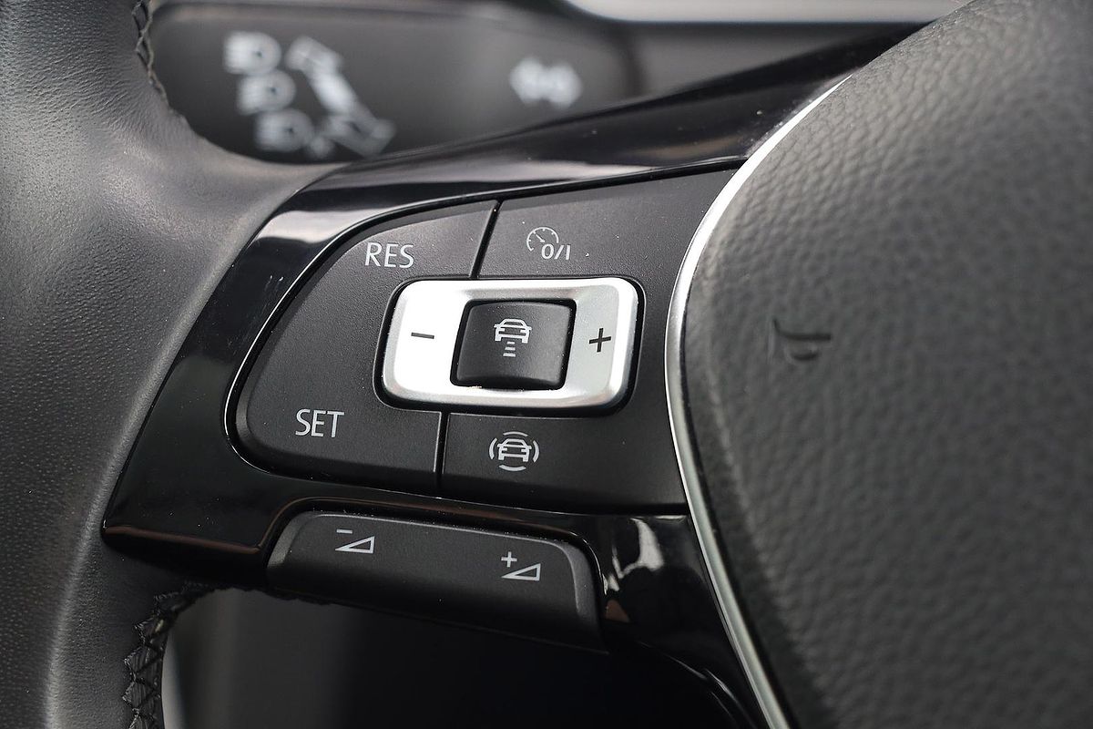 2020 Volkswagen Golf 110TSI Highline 7.5