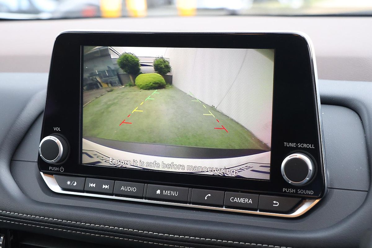 2025 Nissan X-TRAIL ST T33