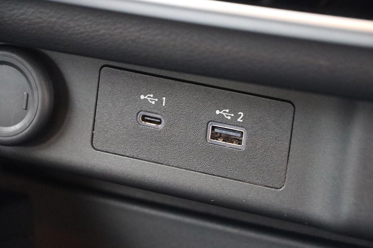 2025 Nissan X-TRAIL ST T33