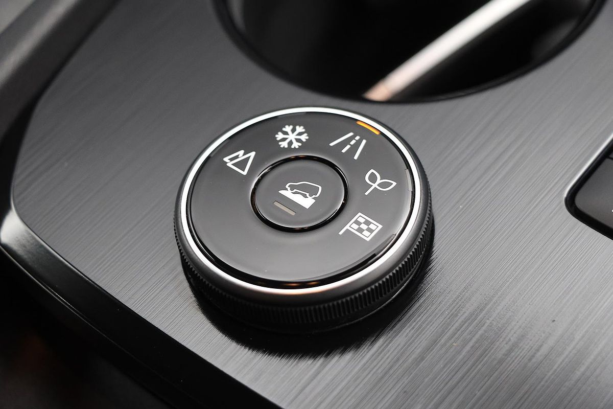 2025 Nissan X-TRAIL ST T33