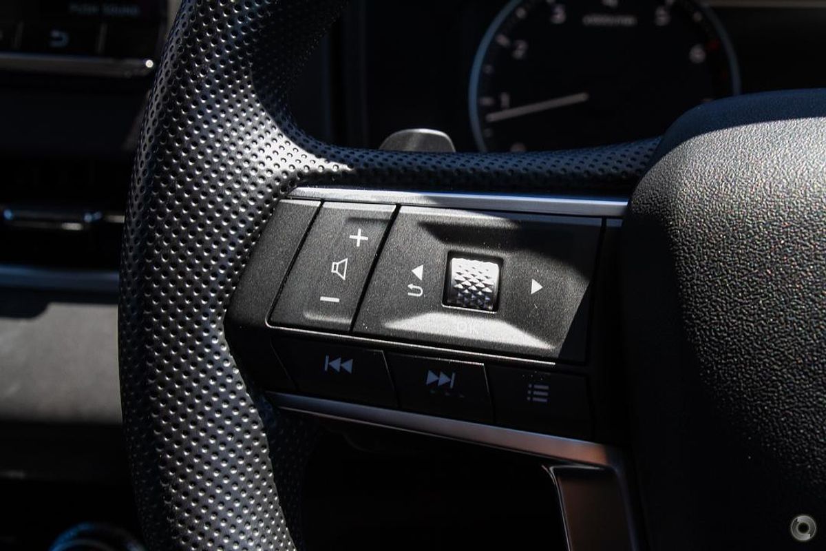 2025 Mitsubishi Outlander ES ZM