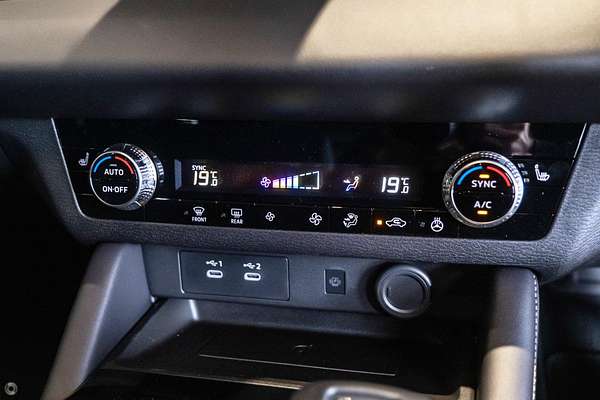 2025 Mitsubishi Outlander Aspire ZM