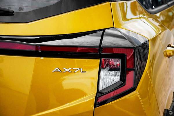2025 Mahindra XUV3XO AX7L