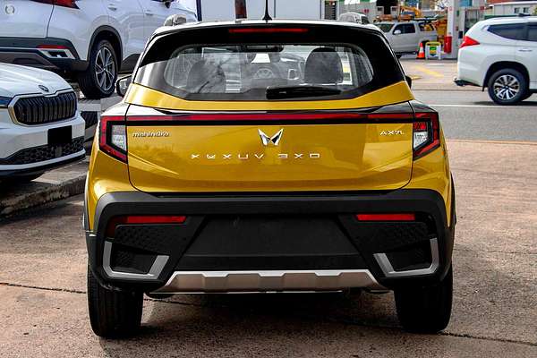 2025 Mahindra XUV3XO AX7L