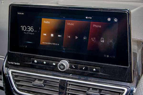 2025 Mahindra XUV3XO AX7L