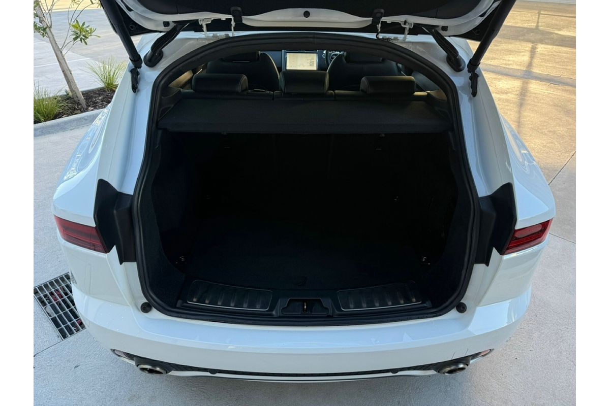 2021 Jaguar E-PACE P250 R-Dynamic SE X540