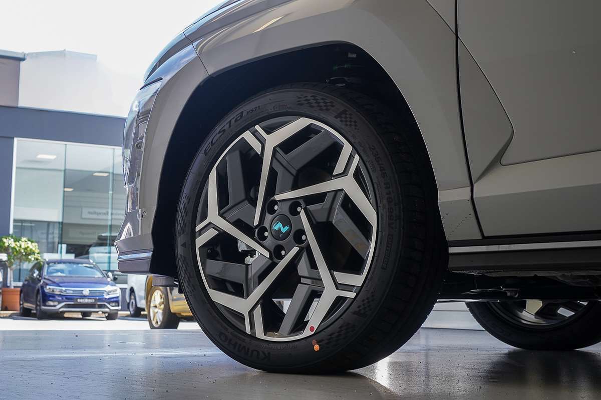 2025 Hyundai Kona Premium N Line SX2.V3