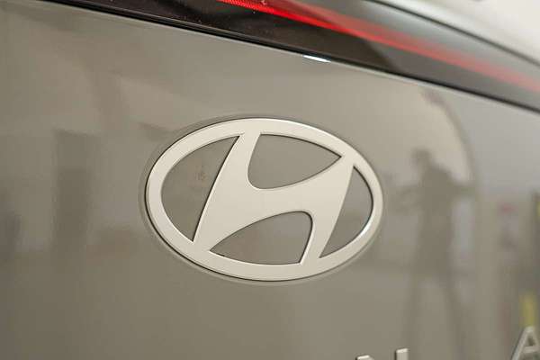 2025 Hyundai Kona Premium N Line SX2.V3