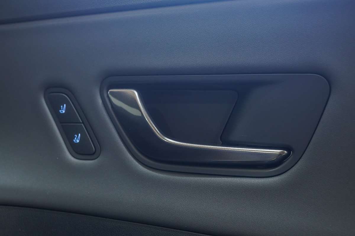 2025 Hyundai Kona Premium N Line SX2.V3