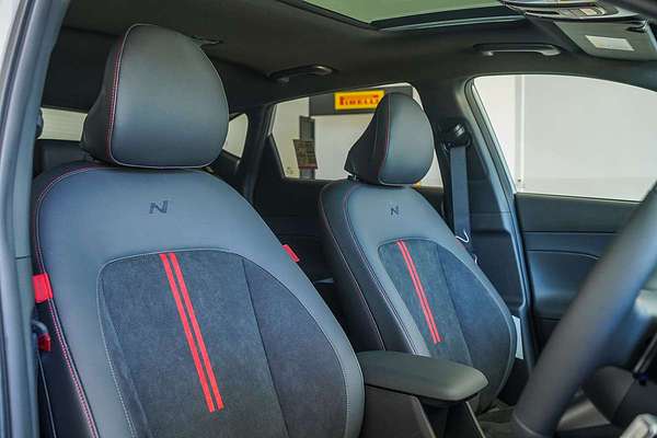 2025 Hyundai Kona Premium N Line SX2.V3