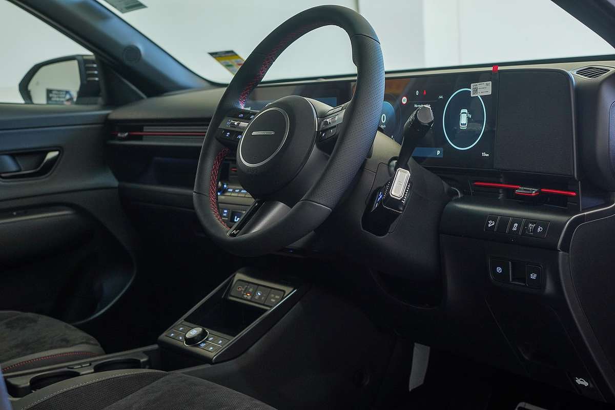 2025 Hyundai Kona Premium N Line SX2.V3