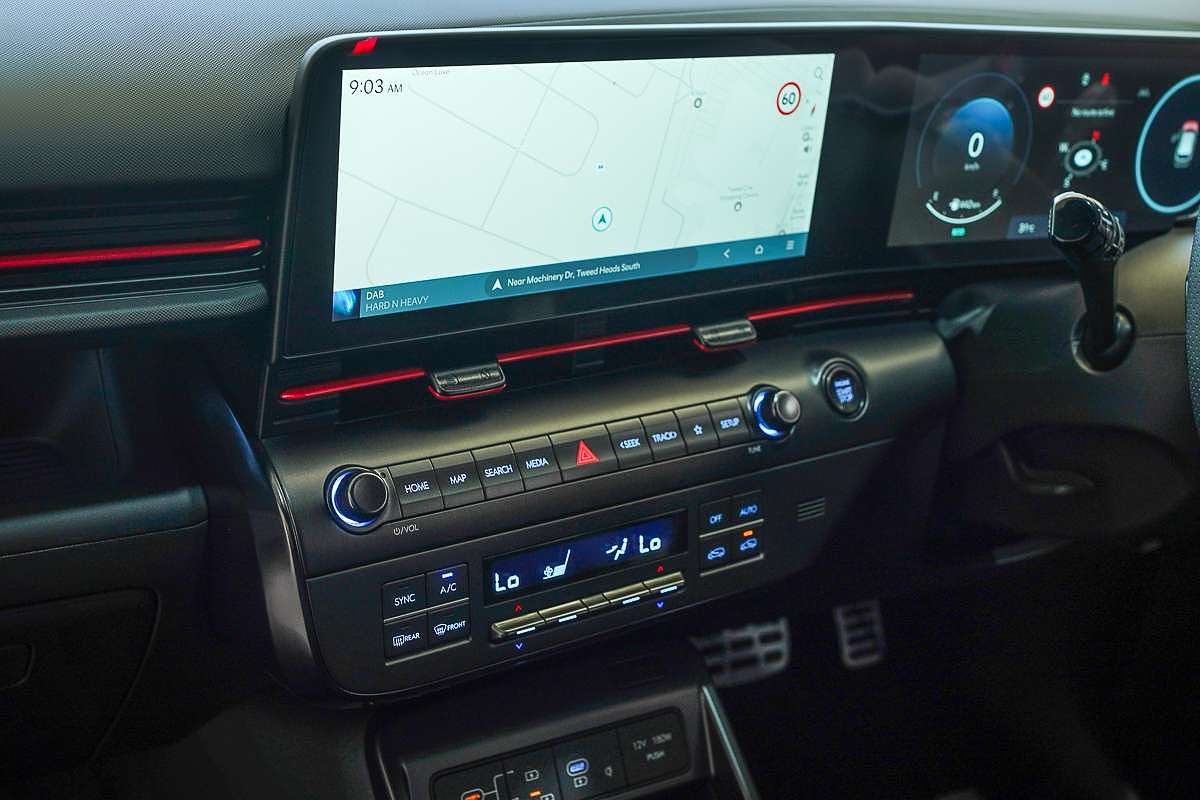 2025 Hyundai Kona Premium N Line SX2.V3