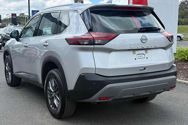 2025 Nissan X-TRAIL ST T33