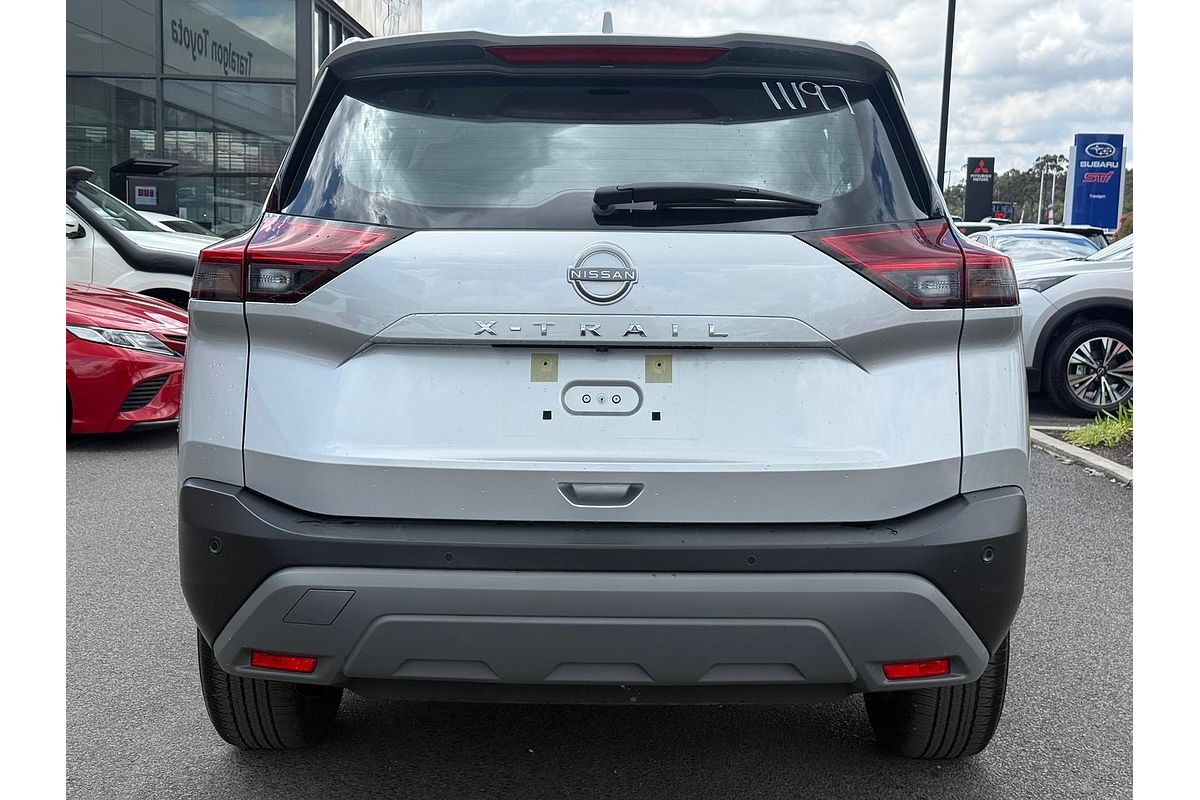 2025 Nissan X-TRAIL ST T33