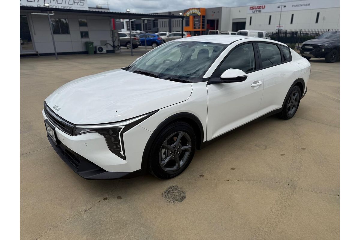 2025 Kia K4 S CL4m