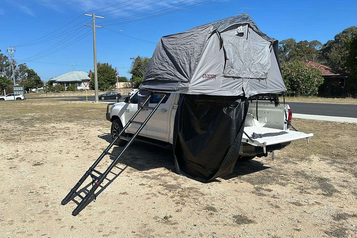 2017 Toyota Hilux SR GUN126R 4X4